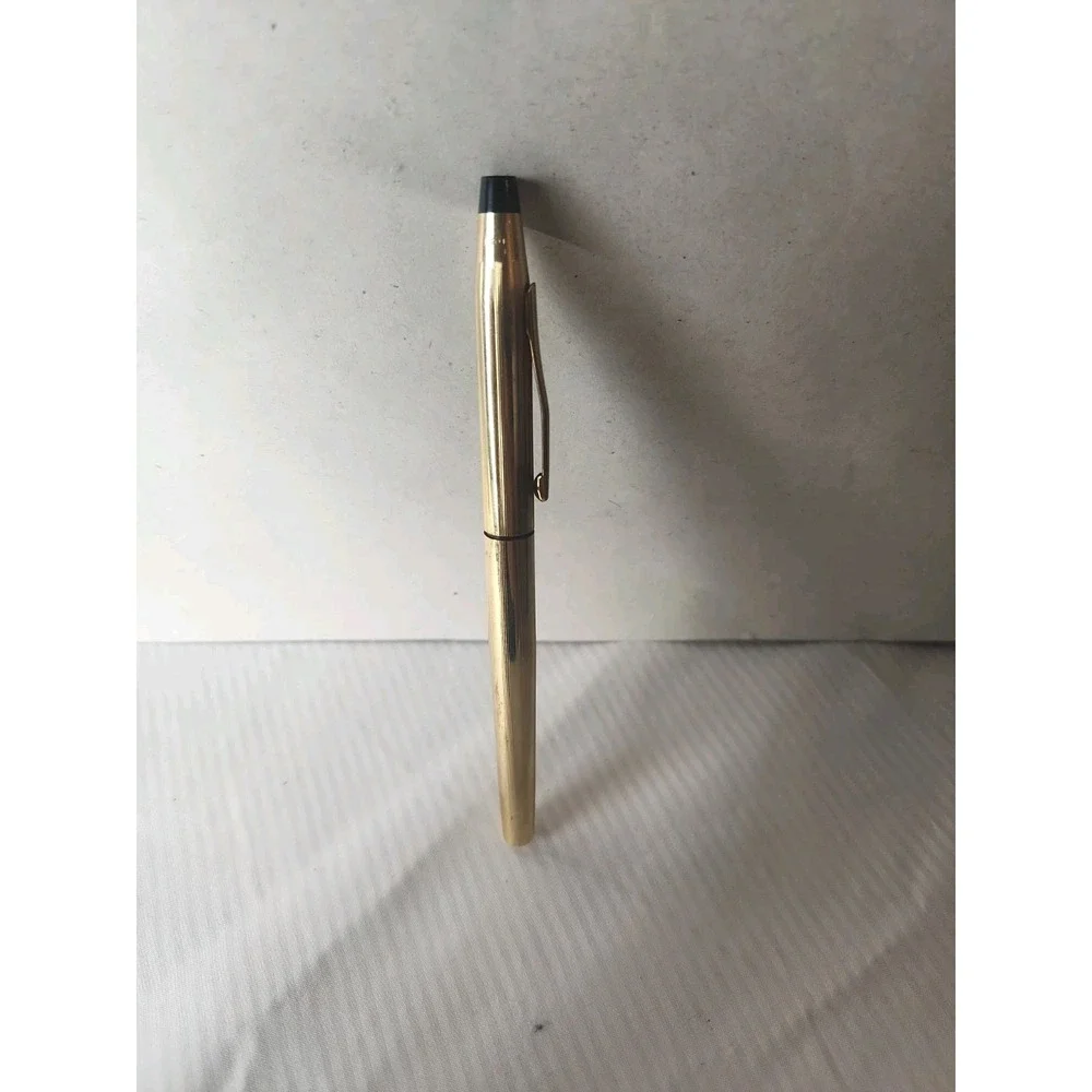 Vintage Cross Fountain Pen 1/20 10K Gold Filled With 14K 585-F Gold Nib w/Box